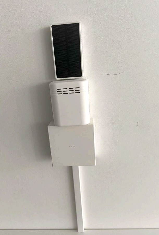 EnoSense RADON and EnoSense CO2 side by side on a wall